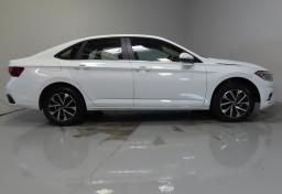 Thumbnail of 2024 Volkswagen Jetta