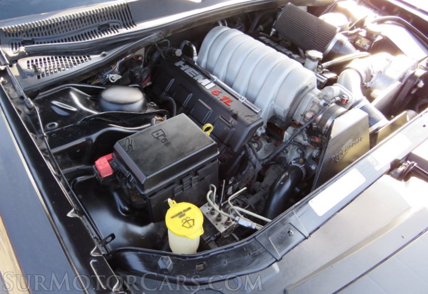 2009 Dodge Challenger SRT8 - Image 32
