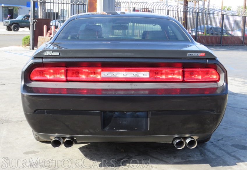 2009 Dodge Challenger SRT8 - Image 12