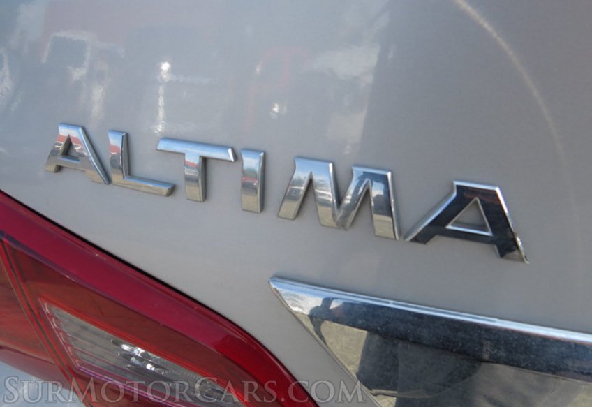 2018 Nissan Altima - Image 20