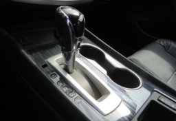 2018 Nissan Altima - Image 46