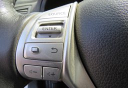 2018 Nissan Altima - Image 36