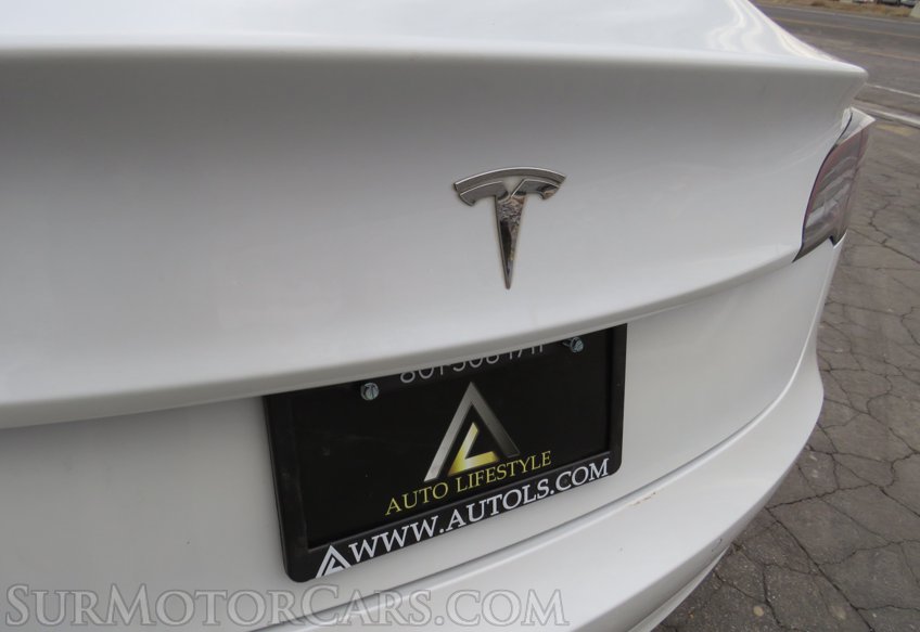 2020 Tesla Model 3 - Image 21