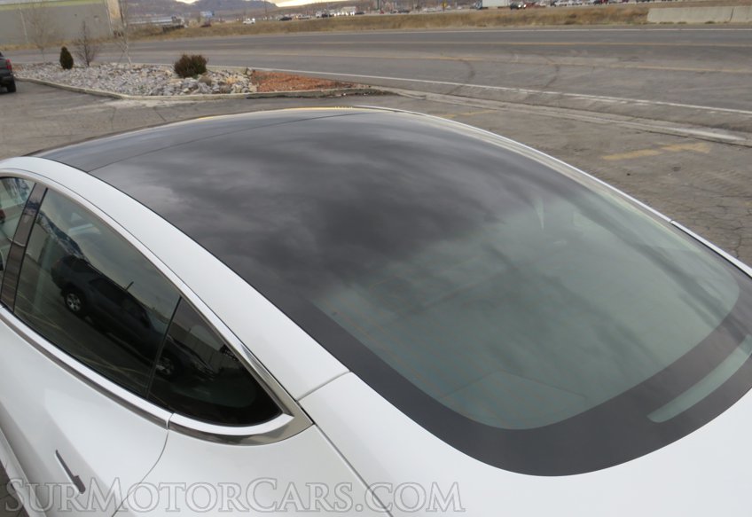 2020 Tesla Model 3 - Image 14