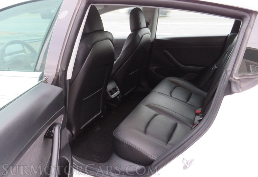 2020 Tesla Model 3 - Image 33