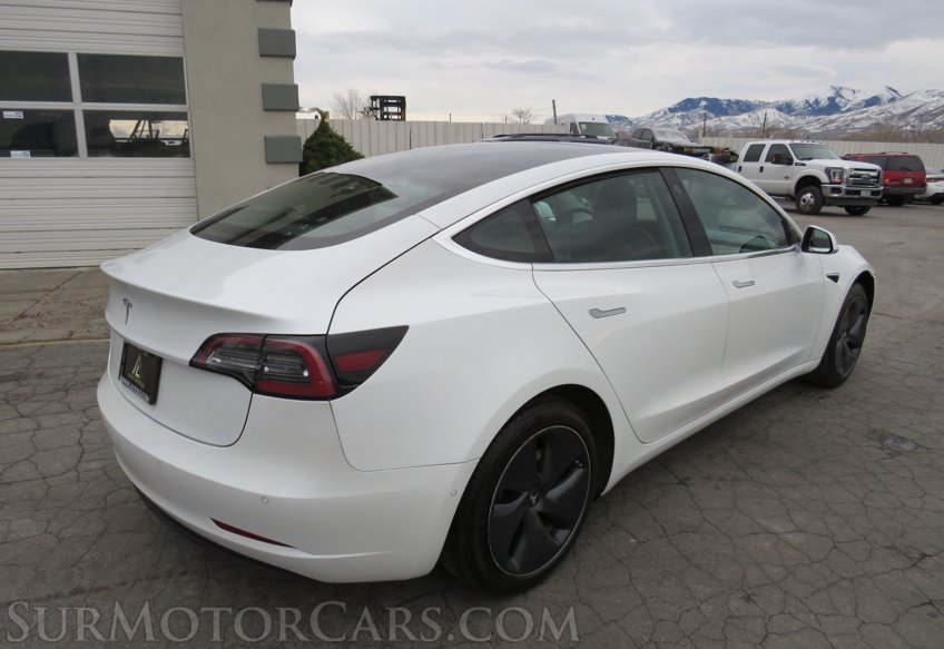 2020 Tesla Model 3 - Image 5