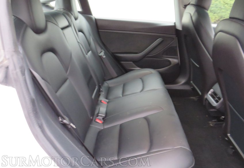 2020 Tesla Model 3 - Image 35