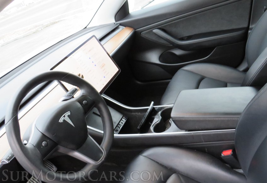 2020 Tesla Model 3 - Image 28