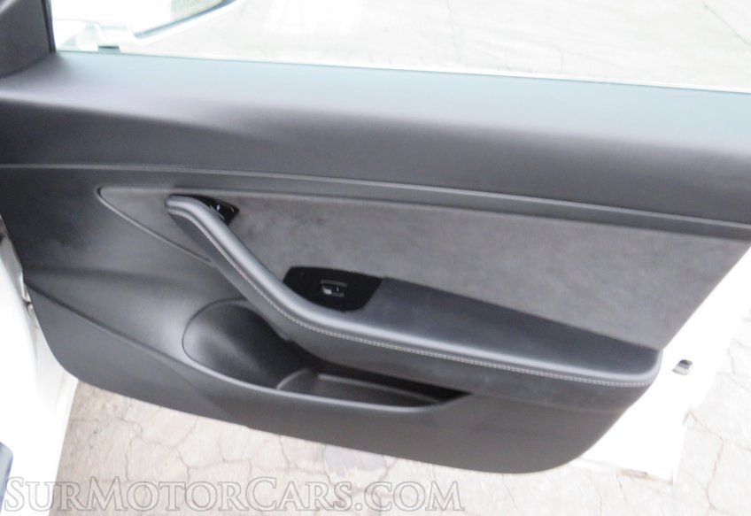 2020 Tesla Model 3 - Image 51