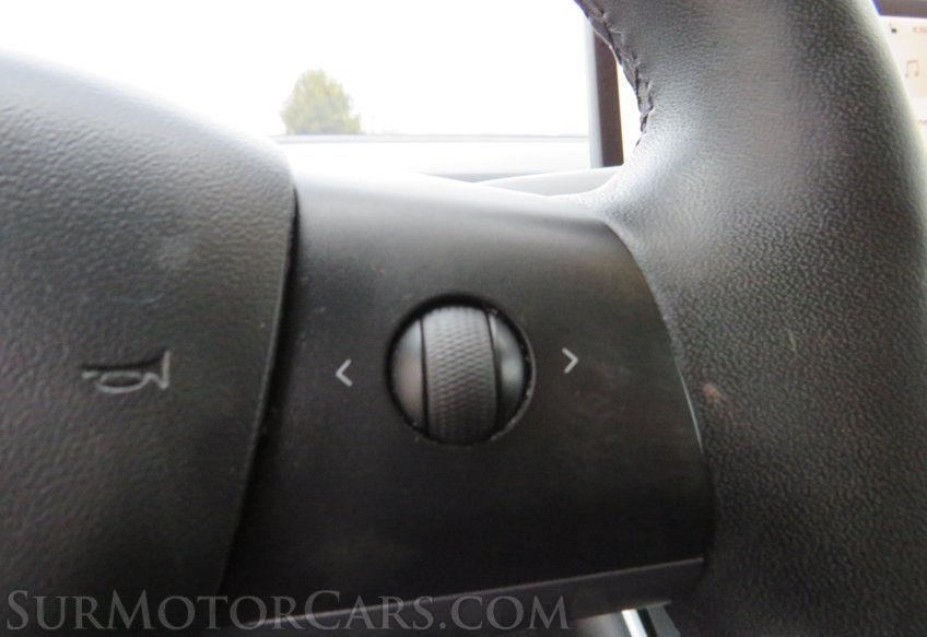 2020 Tesla Model 3 - Image 38