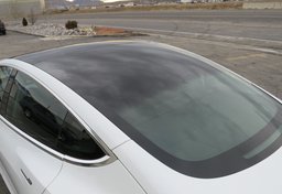 2020 Tesla Model 3 - Image 14