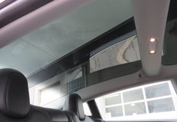 2020 Tesla Model 3 - Image 40