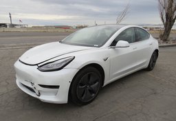 2020 Tesla Model 3 - Image 4