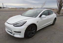 2020 Tesla Model 3 - Image 2