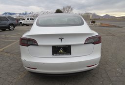 2020 Tesla Model 3 - Image 12