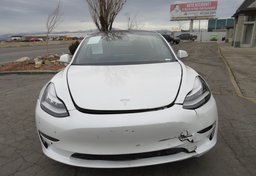 2020 Tesla Model 3 - Image 11