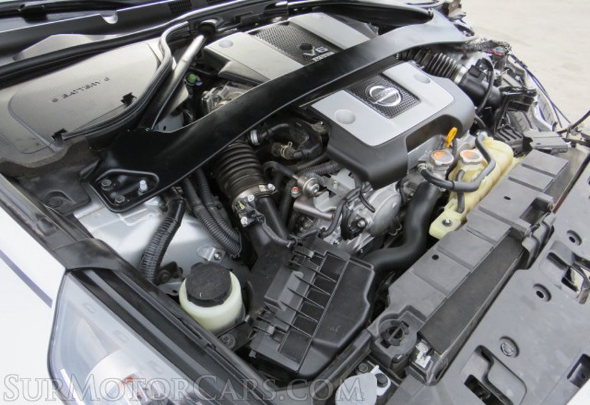 2020 Nissan 370Z Coupe - Image 42