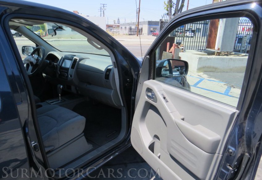 2019 Nissan Frontier - Image 22