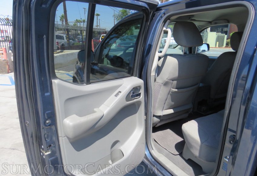 2019 Nissan Frontier - Image 27