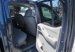 2019 Nissan Frontier - Image 28