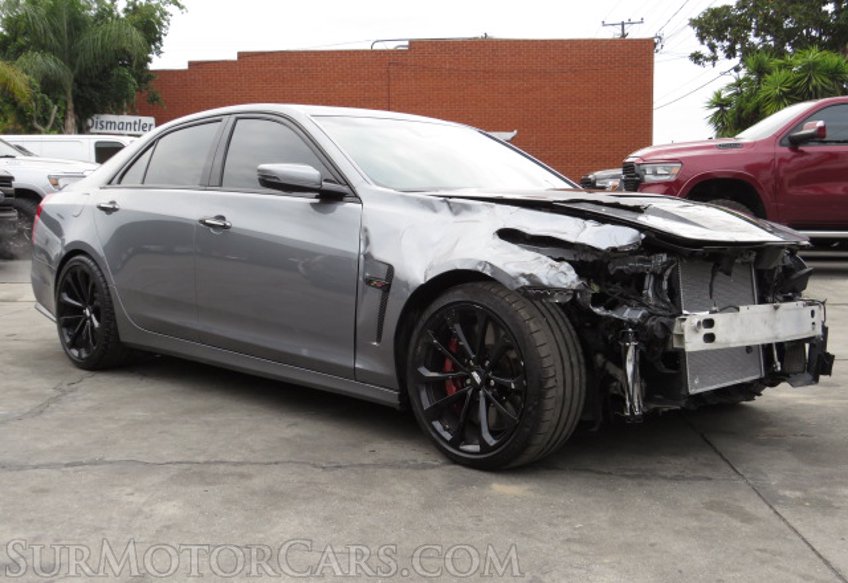 2019 Cadillac CTS-V Sedan - Image 4