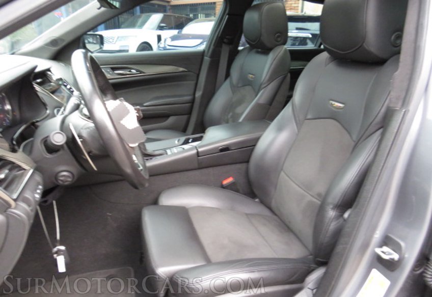 2019 Cadillac CTS-V Sedan - Image 27