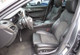 2019 Cadillac CTS-V Sedan - Image 29