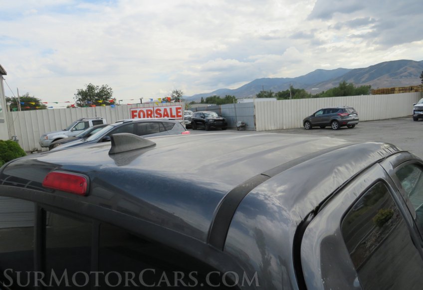 2019 Toyota Tacoma - Image 16