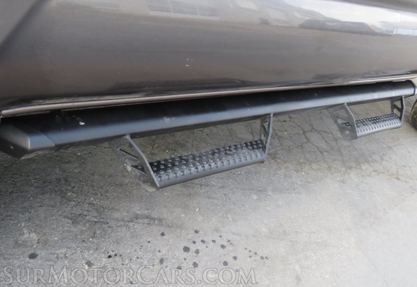 2019 Toyota Tacoma - Image 19