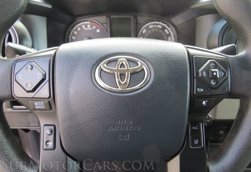 2019 Toyota Tacoma - Image 32