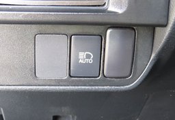 2019 Toyota Tacoma - Image 37