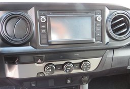 2019 Toyota Tacoma - Image 36