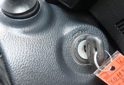 2019 Toyota Tacoma - Image 38