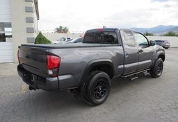 2019 Toyota Tacoma - Image 5