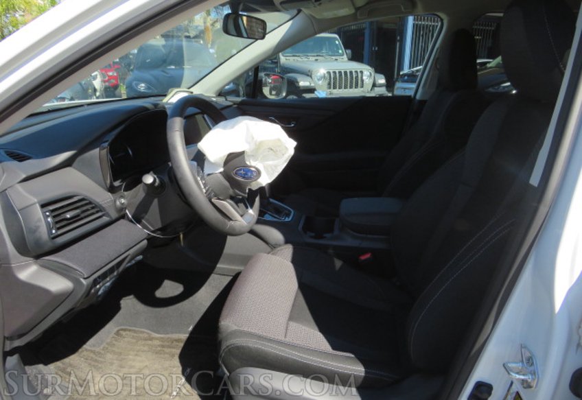 2023 Subaru Outback - Image 25