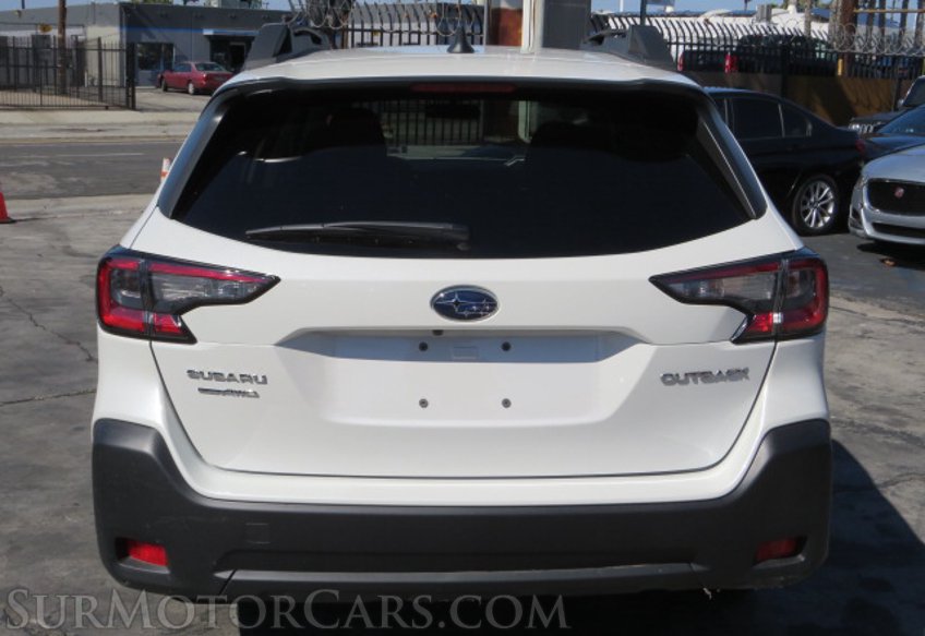 2023 Subaru Outback - Image 11