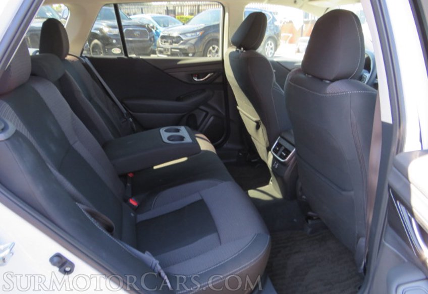 2023 Subaru Outback - Image 32