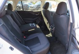 2023 Subaru Outback - Image 32