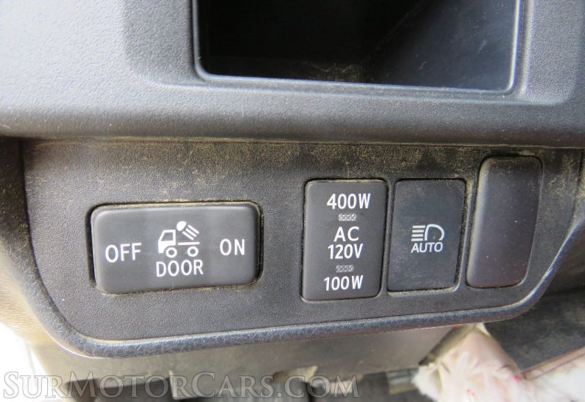 2019 Toyota Tacoma - Image 42