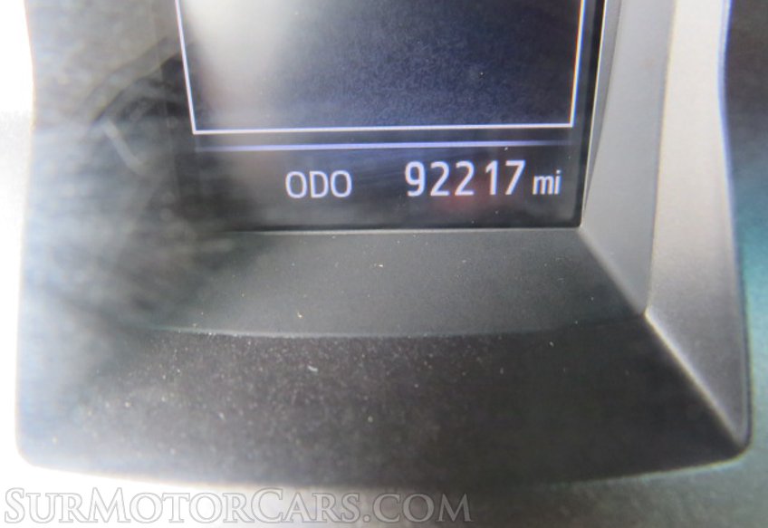 2019 Toyota Tacoma - Image 33