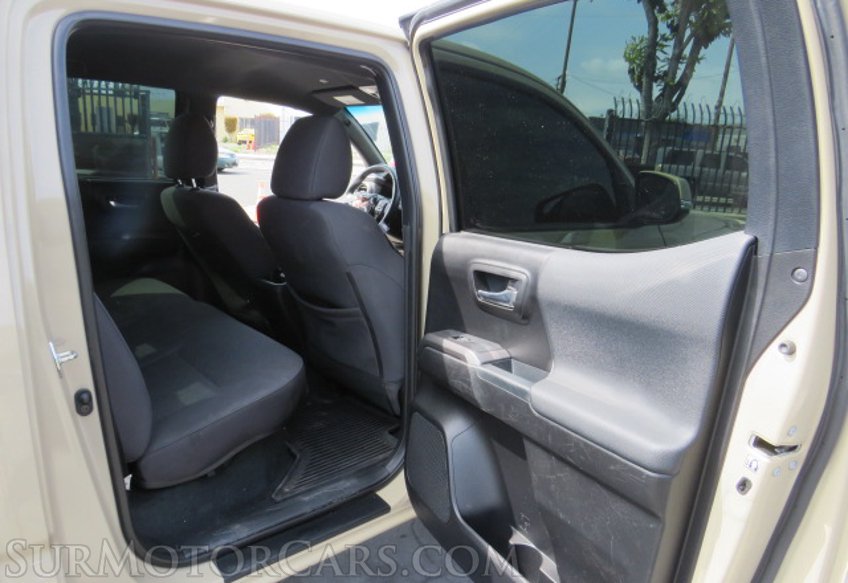 2019 Toyota Tacoma - Image 22