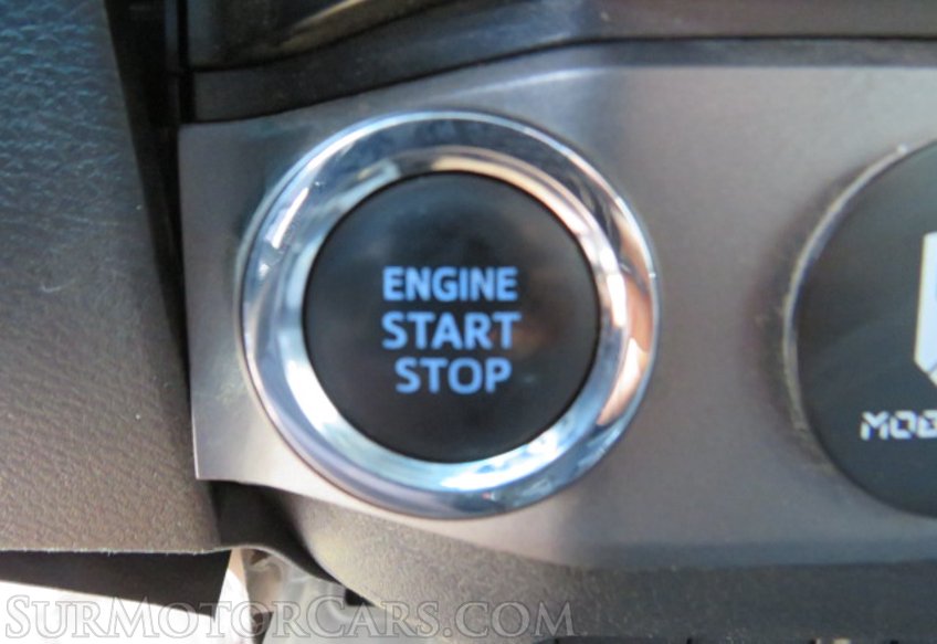 2019 Toyota Tacoma - Image 40