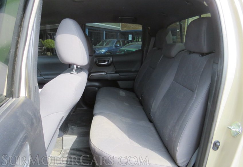 2019 Toyota Tacoma - Image 31