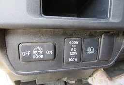 2019 Toyota Tacoma - Image 42