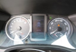 2019 Toyota Tacoma - Image 34