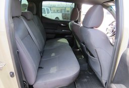 2019 Toyota Tacoma - Image 30