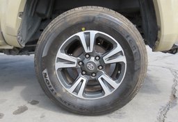 2019 Toyota Tacoma - Image 20