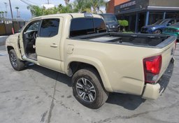 2019 Toyota Tacoma - Image 8