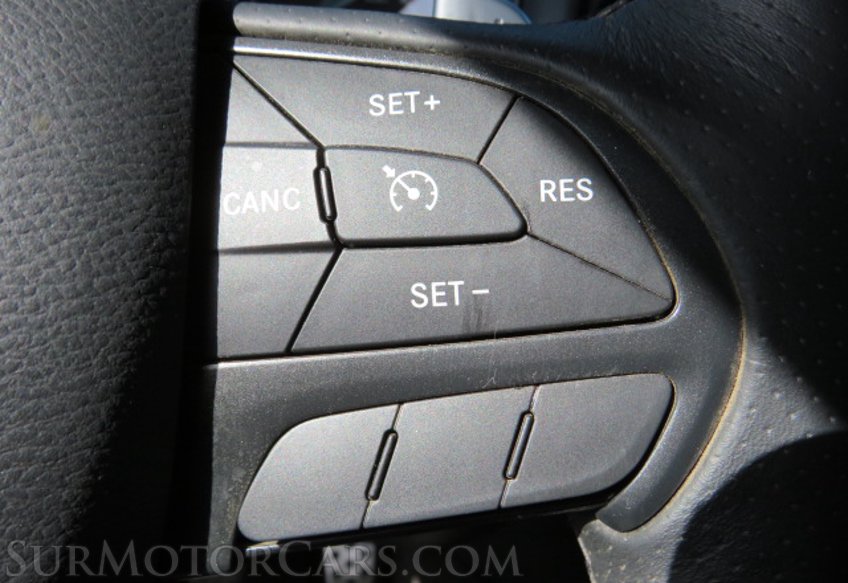 2017 Dodge Charger - Image 38