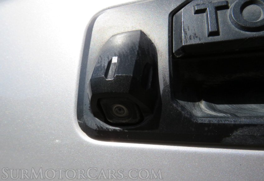 2014 Toyota Tundra - Image 17